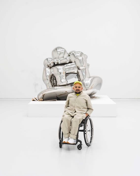 答えは無限にある、ライアン・ガンダーの個展｜青野尚子の今週末見るべきアート
