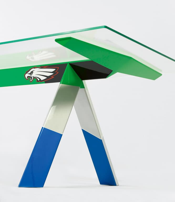 Champions, Tisch, 2011, Galerie kreo, 2011 (limited Edition), ©KGID, photo: Galerie kreo, Fabrice Gousset