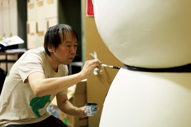 ミッフィー・アートパレードより、15人15様の制作風景。祖父江 慎。