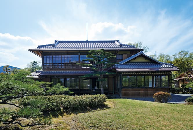 西園寺公望別邸〈坐漁荘〉