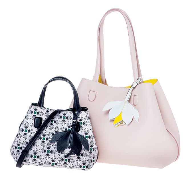 左／W23×H16.5×D12cm 250,000円、右／W32×H24.5×D13.5cm 280,000円（クリスチャン ディオール TEL 0120 02 1947）。