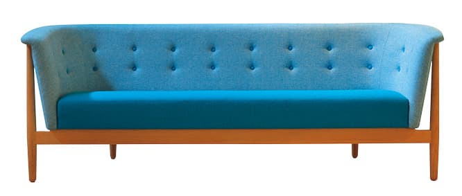 参考価格835,000円（IDC大塚家具有明本社ショールーム TEL 03 5530 5555）。