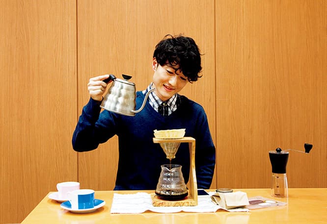 フジファブリックの機材に、コーヒー豆やミルがある理由。