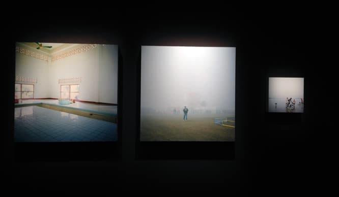 記憶を巡る風景　森本美絵写真展：去りながら