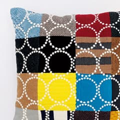 ユニークな色と形で彩られた皆川 明ワールドが、東京へ。