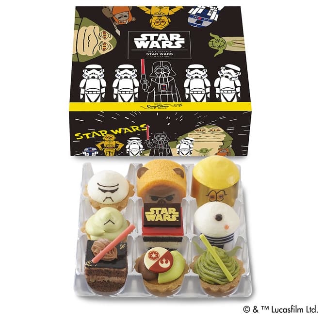 《プチガトー”スター・ウォーズ”コレクション》9個入り、2,000円。（左上から時計まわりに）チーズタルトのストーム・トルーパー、チョコロールのウィケット、レモンケーキのC-3PO、ヨーグルト風味ケーキのR2-D2、抹茶タルトのヨーダ、ピスタチオ＆チョコタルトの帝国軍＋反乱軍エンブレム、チョコケーキのダース・ベイダー、ピスタチオタルトのジャバ・ザ・ハット、チョコ＆ラズベリーのスター・ウォーズロゴ。