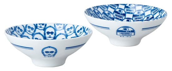 R2-D2とC-3POの飯碗セット2,800円。