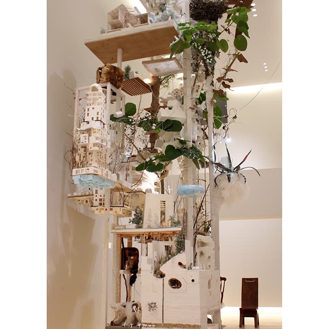 藤野高志／生物建築舎《キメラ》2015年　展示風景