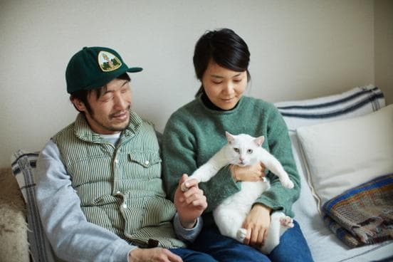 ilove.cat：パン屋〈KAISO〉鈴木夫妻☓まそ—南国からやってきた真っ白な猫