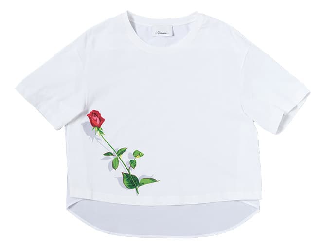 Tシャツ22,000円。