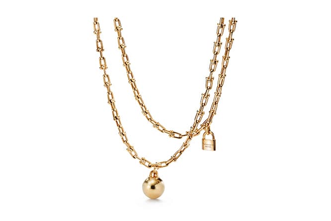 ラップ ネックレス1,910,000円。