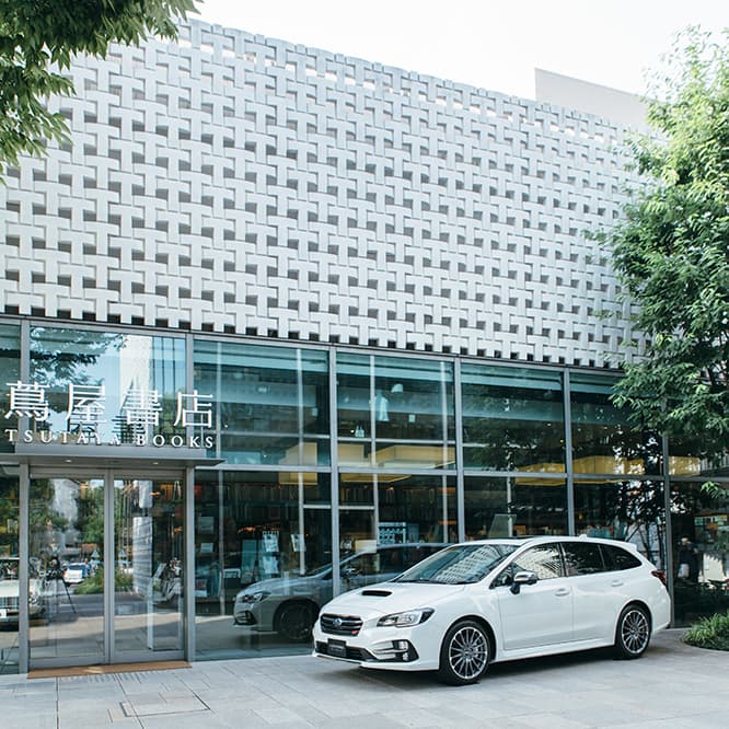 7月1日から3日間の期間限定で《レヴォーグSTI Sport》が〈代官山T-SITE〉で一般初公開された。
