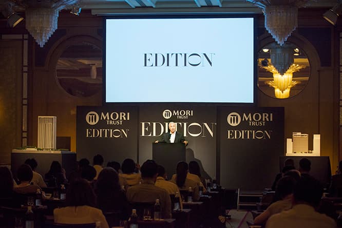 2020年にEDITIONブランドの東京上陸を発表したイアン。「東京に、今までにないホテルを作ります！」。