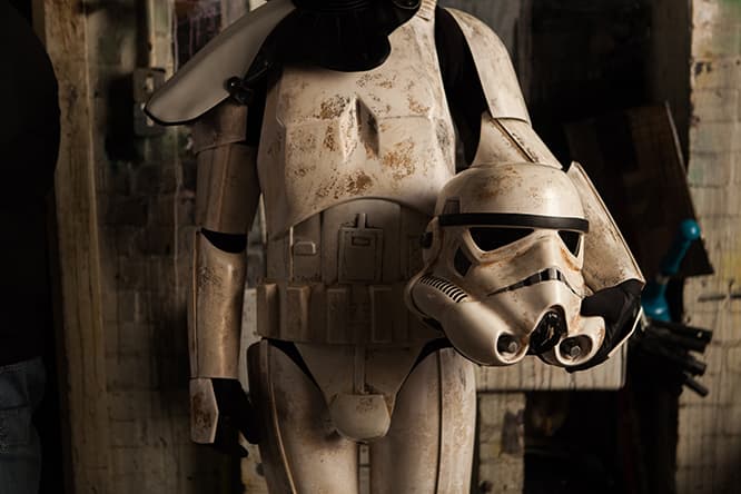 スター・ウォーズ〈覚醒通信〉｜『エルストリー 1976 新たなる希望が生まれた街 』が公開！