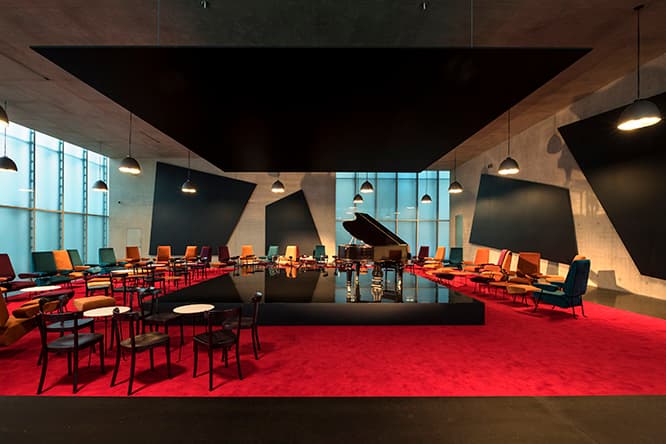 photo_ Markus Tretter　Courtesy of Atelier Peter Zumthor &amp; Partner　(c) Peter Zumthor, Kunsthaus Bregenz
