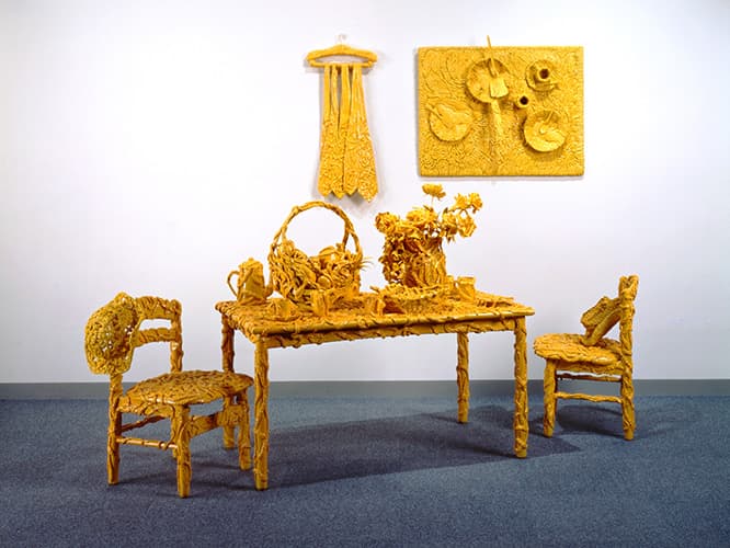 草間彌生　自己消滅　1980年　(c) Yayoi Kusama（前期展示）