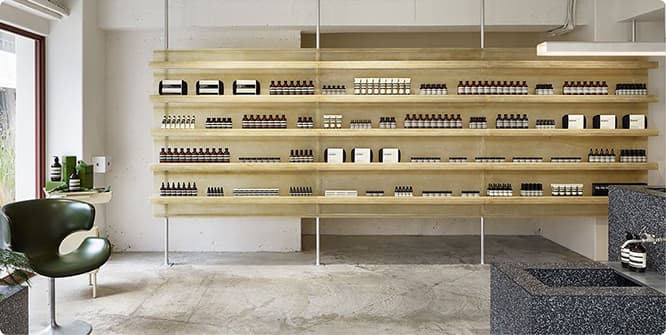 新店舗〈イソップ 自由が丘店〉。