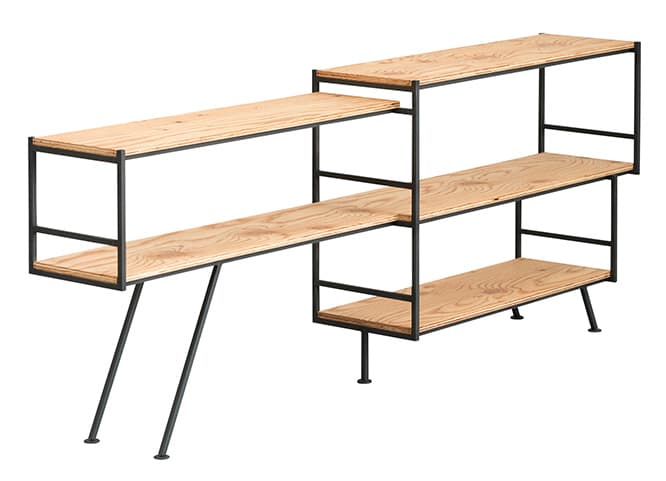 スチールフレームにラーチ合板の天板を組み合わせた、シンプルで軽やかなラインの《プランターシェルフ》160,000円。