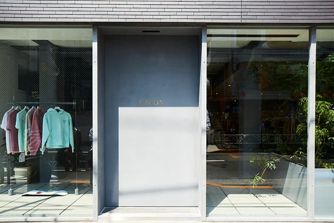 NY（2009年に閉店）、LAストア（本店）に続く、TOKYOストアは4月20日にオープンした。