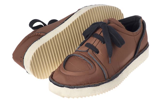 新生〈MARNI〉から、超軽量スニーカー誕生。