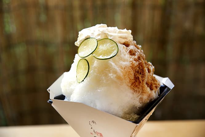 かき氷「墨橘～すみたちばな～」1,782円。　