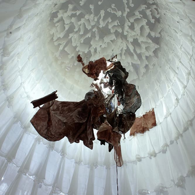 Installation wasted, The Echigo-Tsumari Art Triennial 2009, Tokamachi, Niigata, Japan｜2009｜©Kazue Kawase 
