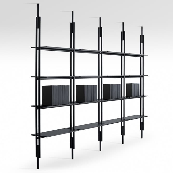 《Jack》。カラーは、マット仕上げブラックとホワイトの2色が揃う。B&amp;B Italia展示品は、W3440×D300×H3100mm  1,934,000円。会場では、アナスタシアデスがデザインしたフロスの照明やバング＆オルフセンのスピーカーも展示されている。