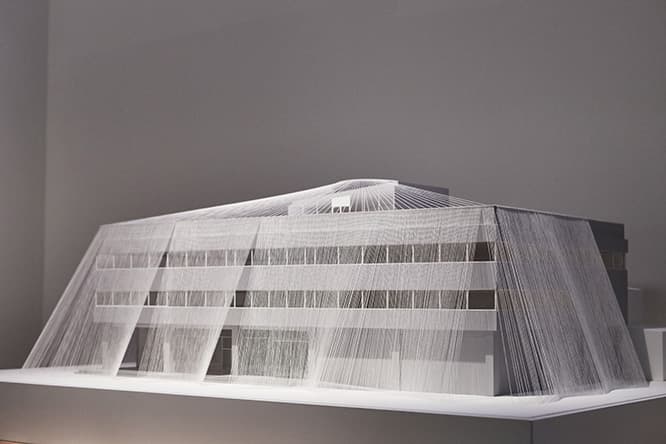 素材から隈研吾の建築をひもとく個展がスタート！