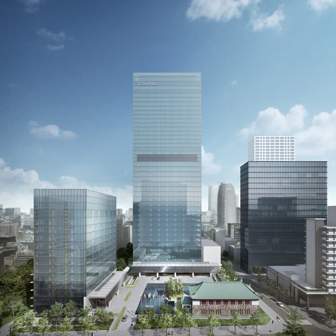 〈The Okura Tokyo〉は、2棟の建物で構成される。正面奥が地上41階建ての高層棟〈オークラ プレステージタワー〉（8〜25階はオフィスフロア）で、左側が17階建ての中層棟〈オークラ ヘリテージウイング〉。