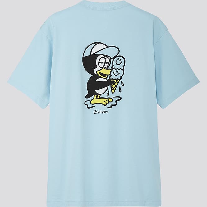 Tシャツ 1,500円。