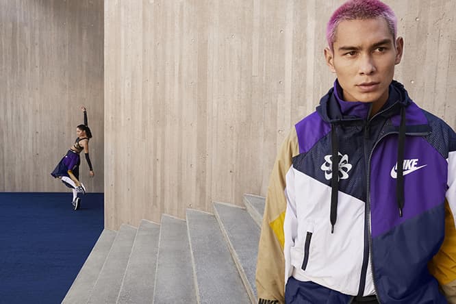 〈NIKE〉と〈sacai〉によるハイブリッドなアパレルコレクションが誕生。