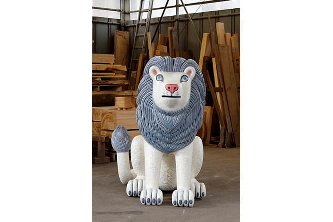 《Animal 2016‐01》 2016 年 樟、油彩 撮影：渡邊郁弘／©Atsuhiko Misawa, Courtesy of Nishimura Gallery
