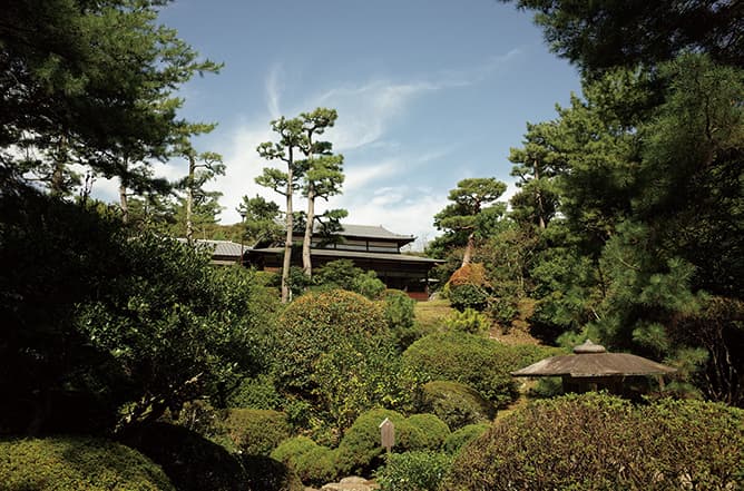 〈旧陸奥宗光邸〉庭園