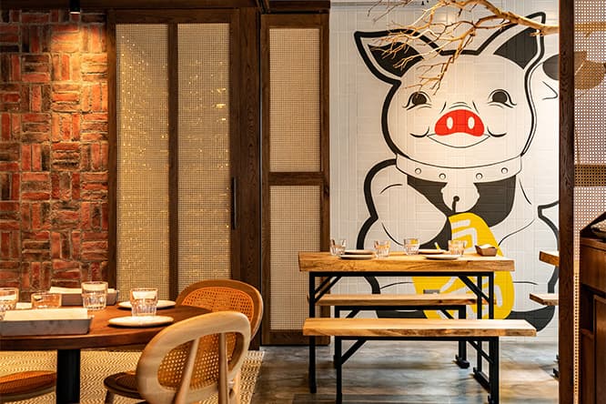 シェフのあだ名「ピッグ」を印象的に使ったインテリア。