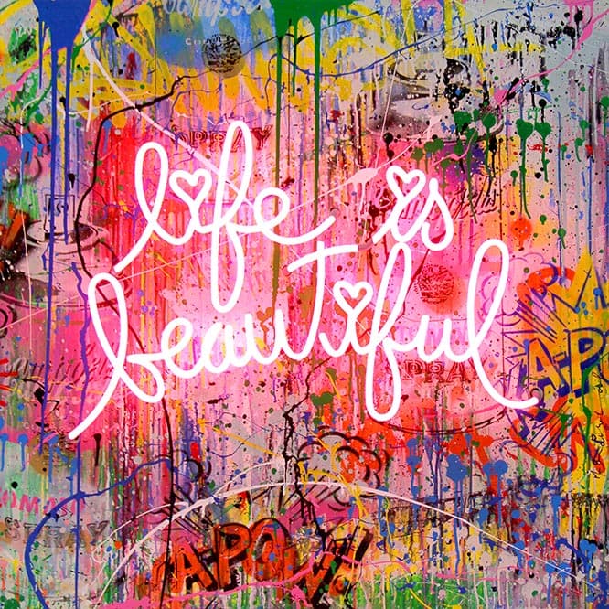 《Life Is A Comic Book》 2018 Neon Lightbulbs and Mixed Media on Plywood in Plexiglass Box
36 x 36in (c) 2020 IAWW Inc.
