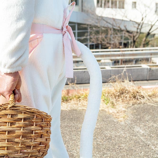 猫村さんのエプロンはもちろんたて結び。