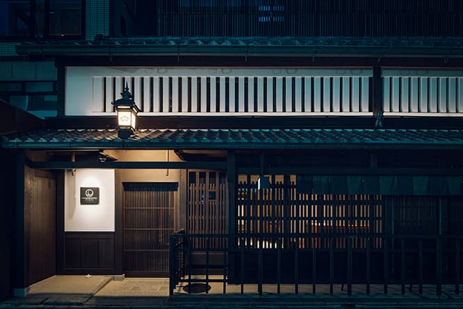 ■二条城・烏丸御池｜ザ・ひらまつ 京都