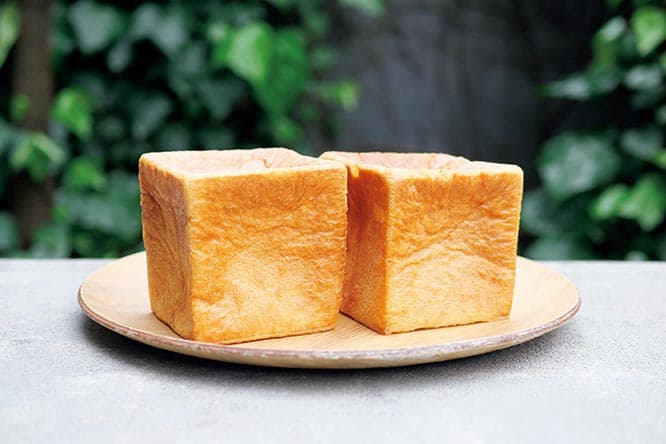 人気食パン《ムー》。すべてのカフェメニューに使われる。