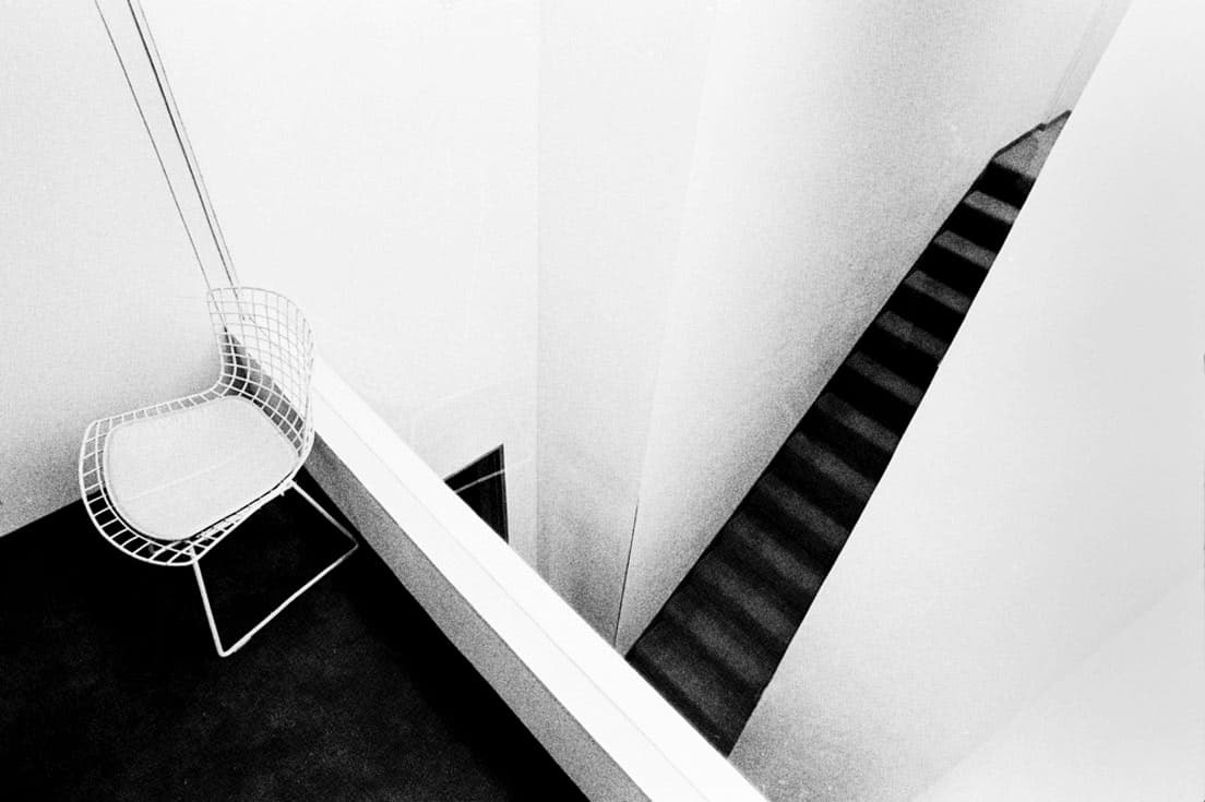 篠原一男の〈同相の谷〉（1971）　Photo: Koji Taki, Repeating Crevice / Kazuo Shinohara, 1971