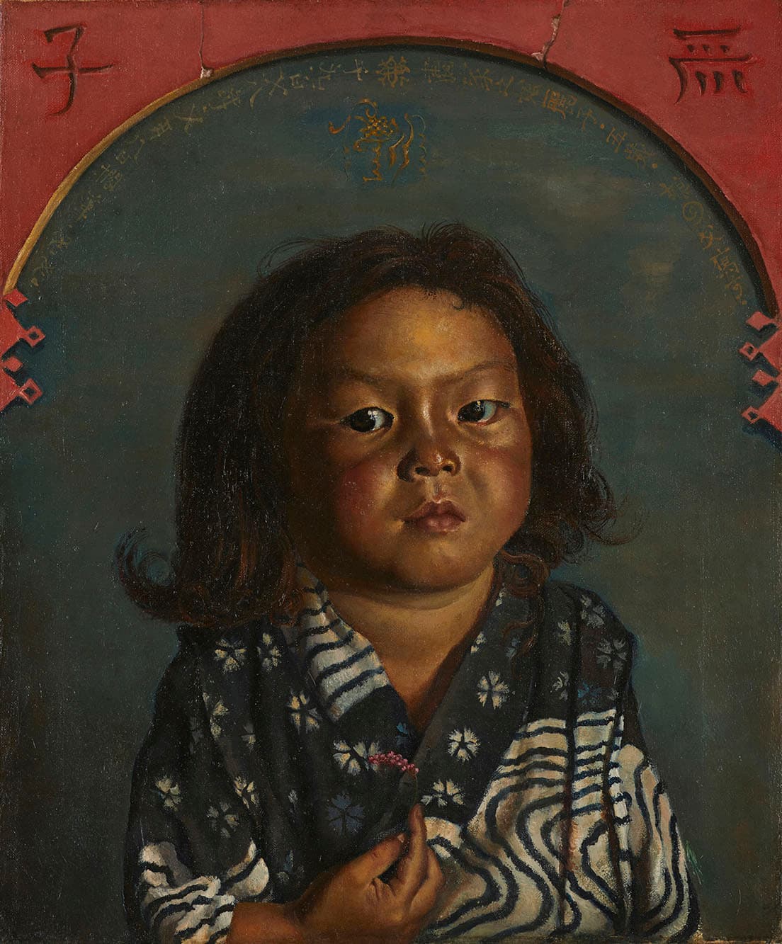 岸田劉生《麗子肖像（麗子五歳之像）》1918年、東京国立近代美術館蔵。岸田劉生が油絵で初めて描いた麗子像。額縁に飾られた麗子の肖像画を描いた、だまし絵のスタイルをとっている。