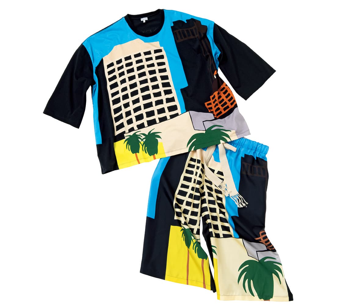 Tシャツ45,000円、ショーツ92,000円。