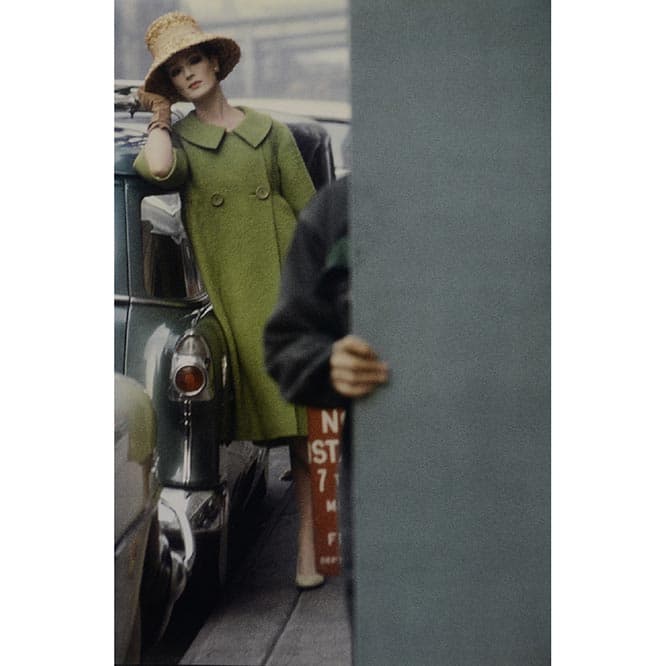 ソール・ライター 《『Harper's BAZAAR』》 1959年2月号、発色現像方式印画　ⒸSaul Leiter Foundation