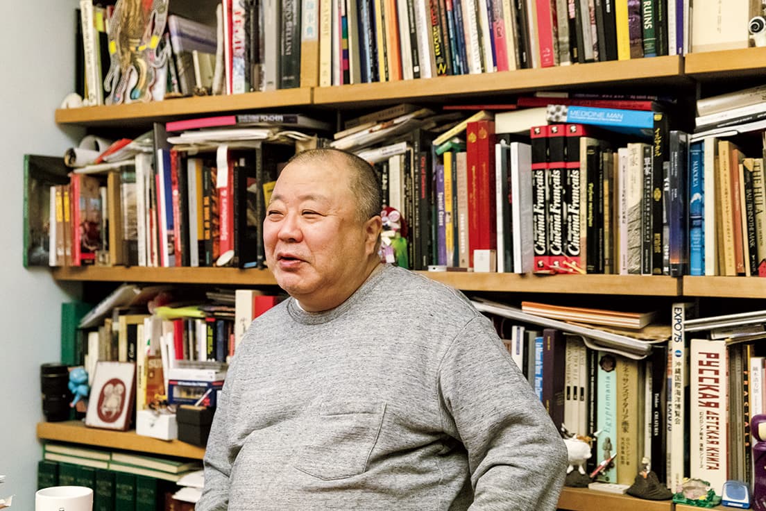 つづききょういち　1956年生まれ。『ROADSIDE JAPAN 珍日本紀行』で木村伊兵衛賞受賞後も、世界中のロードサイドを巡っている。新著に、地下アイドルとヲタを写した『IDOL STYLE』（双葉社）。