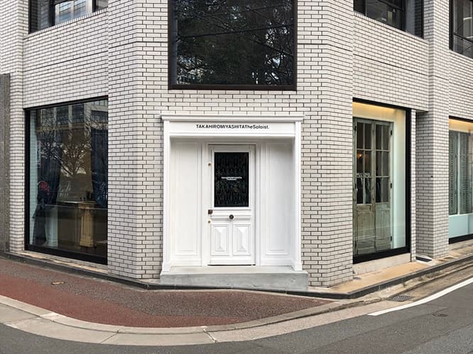 1フロアで構成された路面店。