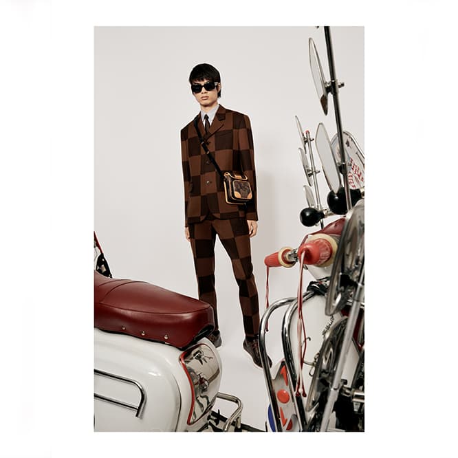 (C) LOUIS VUITTON