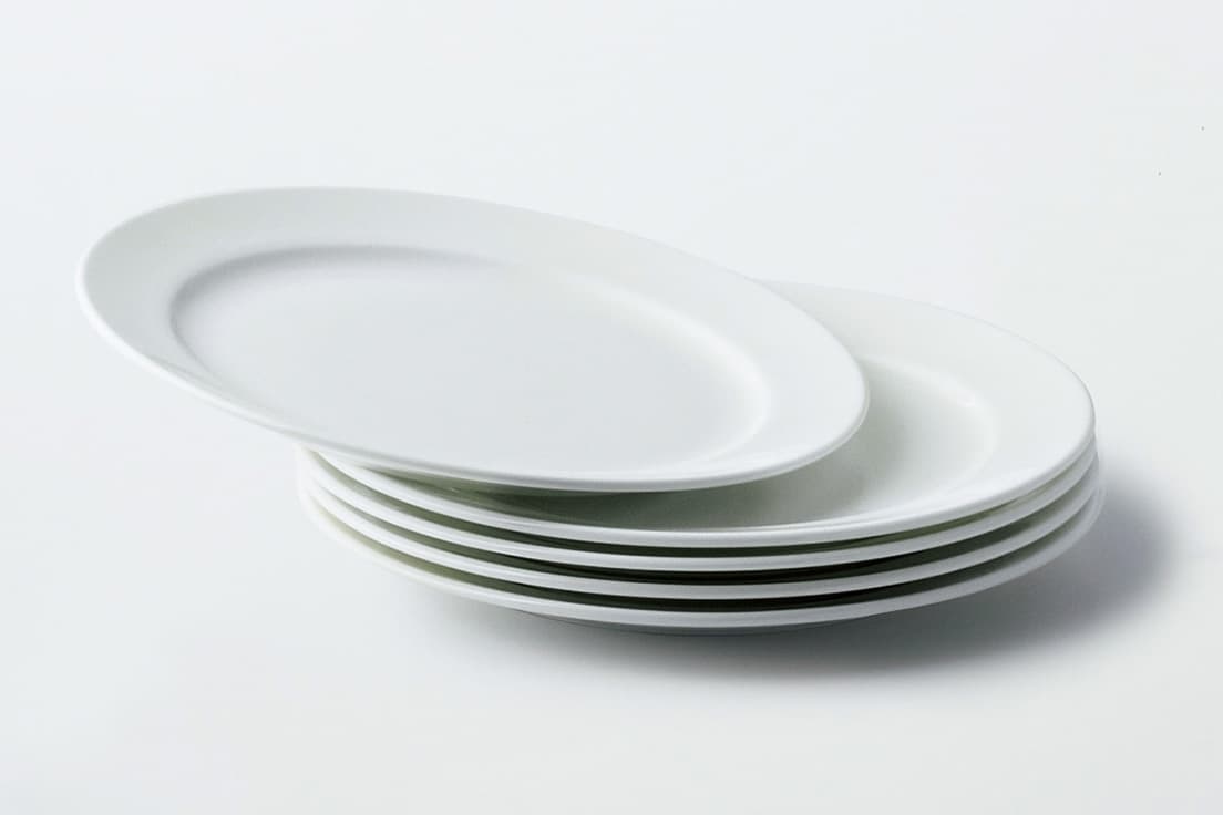 ITEM: ラウンドプレート 21
BRAND: REMASTERED
PRICE: ¥2,090 (each)