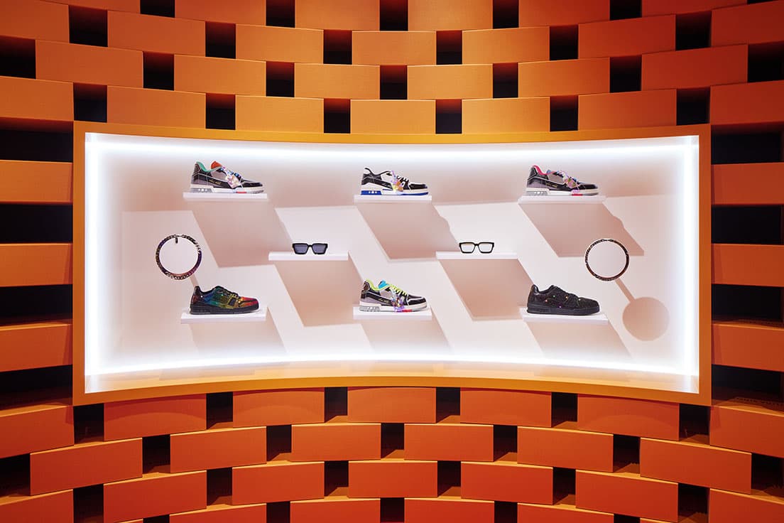 (C)LOUIS VUITTON / TOMOYUKI KUSUNOSE