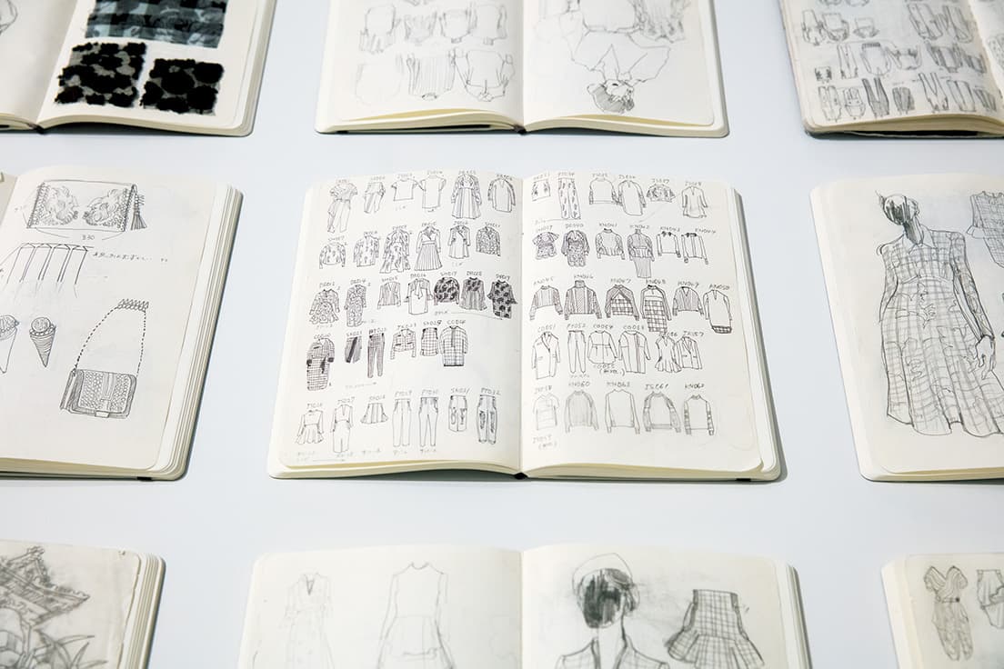 黒河内がいつも持ち歩くモレスキンのノート。ここに書き留めた出来事や見つけたものがアイデアとなる。
