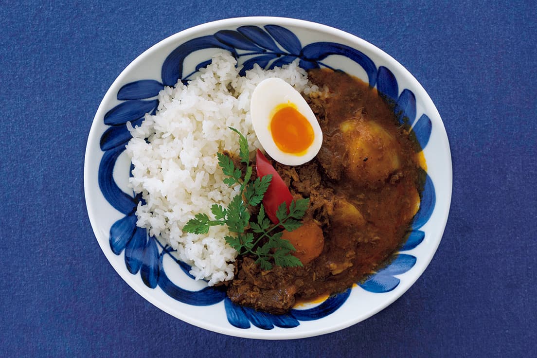 daily spice plate by 阿部薫太郎　軽くてスタッキング可能と使い勝手も◎。2,420円。