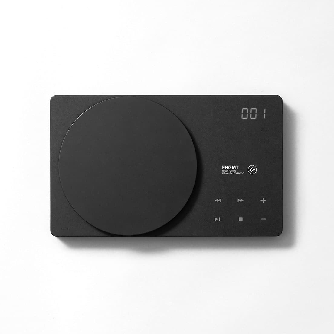 Bluetooth機能付きCDプレーヤー《BCPLAY_》〈フラグメントデザイン〉スペシャルコラボモデル。15,000円。